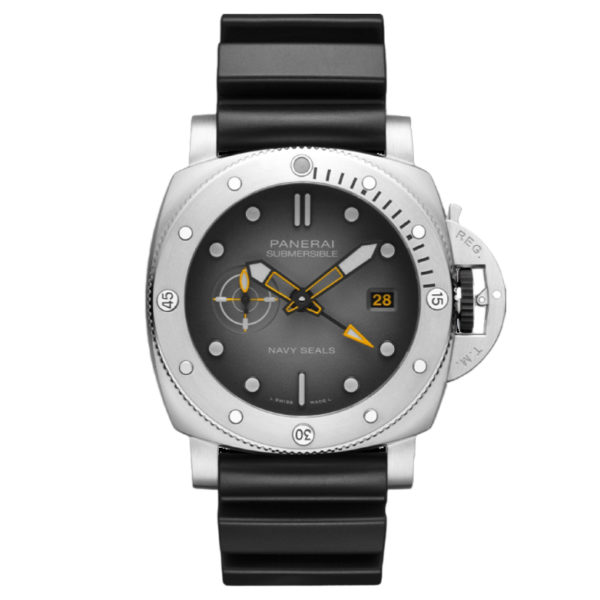 Officine Panerai Luminor Submersible PAM01323
